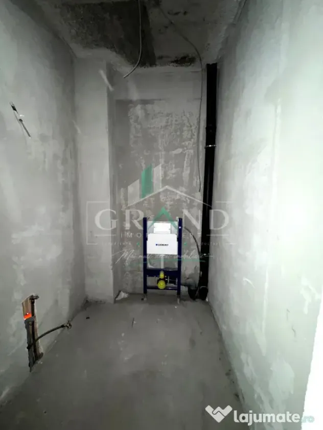 SPAȚIU COMERCIAL 120mp | 4 ÎNCĂPERI | 3 BAI | TERASĂ 20m