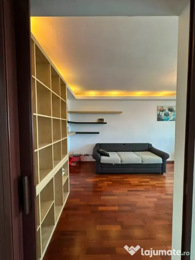 Apartament 3 camere decom. situat în zona Tineretului – Piața Norilor!