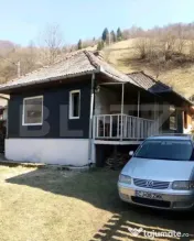 Cabana cu piscina si sistem fotovoltaic, 60 mp, zona Maguri 