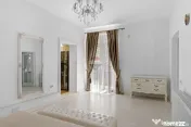Apartament luxos cu 3 camere de închiriat - Piața Avram... 
