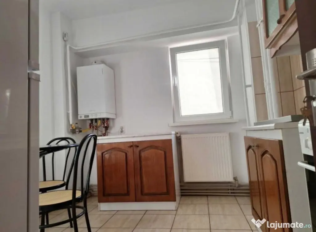 Apartament 1 camere, bld. Independentei, etaj 3.
