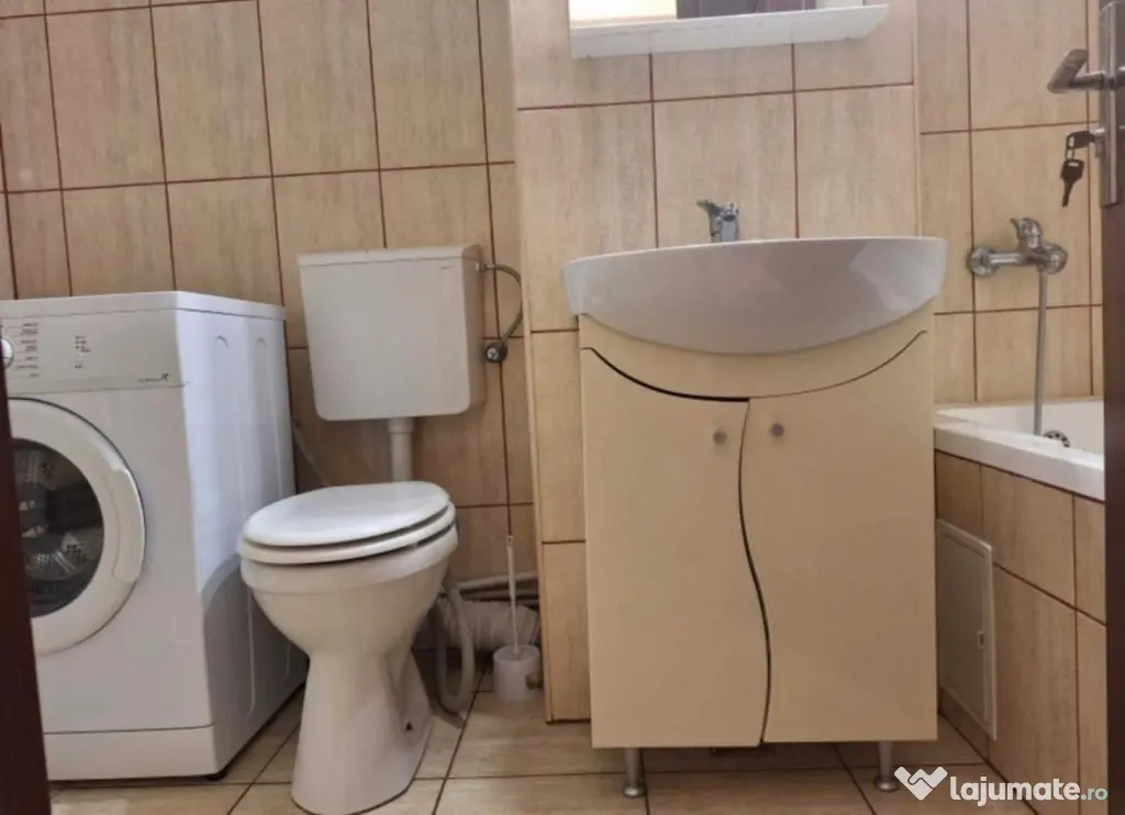 Apartament 1 camere, bld. Independentei, etaj 3.
