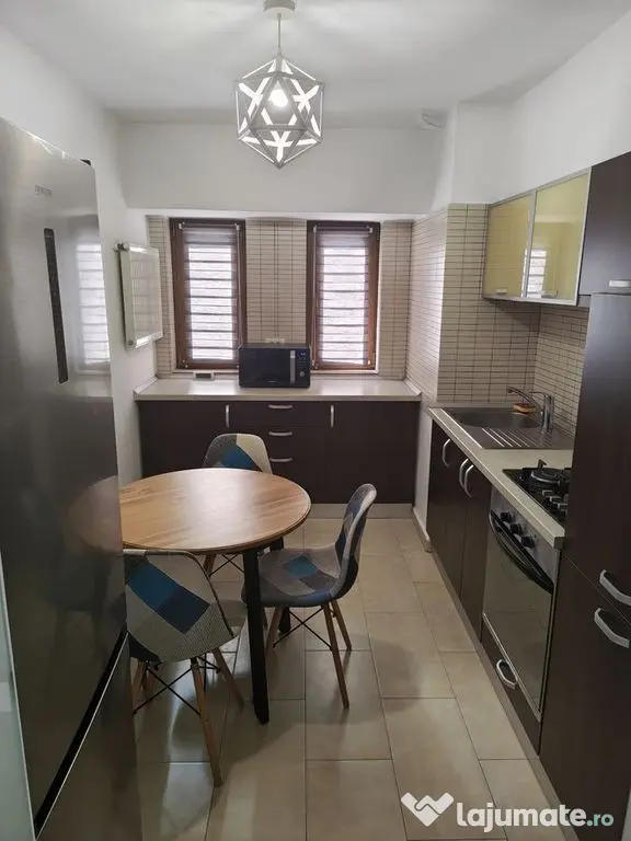 Apartament 2 Camere decomandat | Bloc 1987 | Vitan
