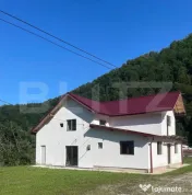 Casă individuală pentru vacanță/investiție în Mărișe 