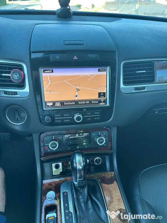 Vw touareg auto