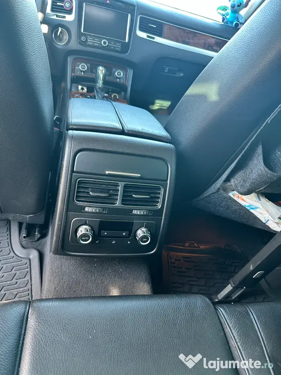 Vw touareg auto