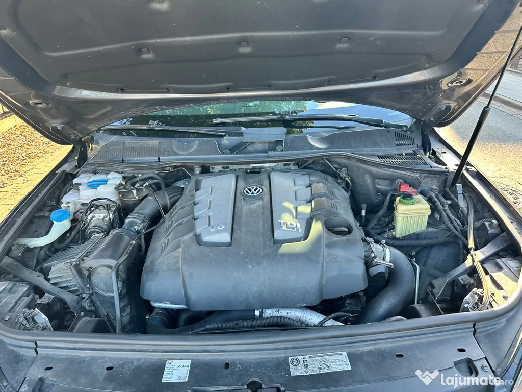 Vw touareg auto