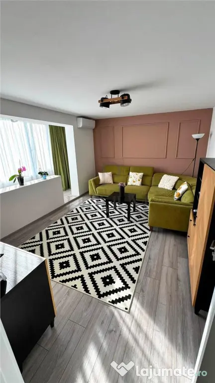 SAGULUI - RENOVAT - 3 CAMERE - ETAJ 3 - GARAJ SUB BLOC BOXA