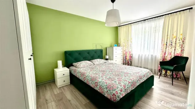 SAGULUI - RENOVAT - 3 CAMERE - ETAJ 3 - GARAJ SUB BLOC BOXA