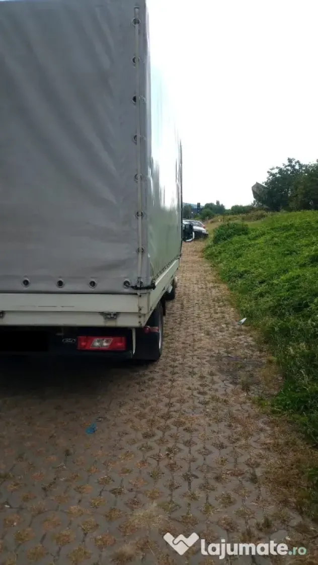 Ford Transit autoutilitara