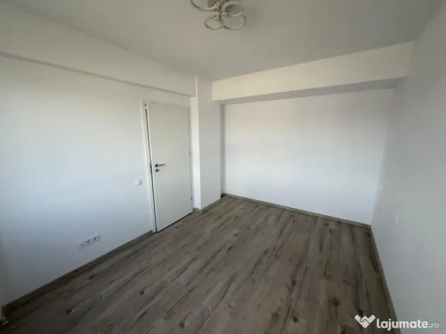 Apartament 2 camere, 50 mp, zona Teilor
