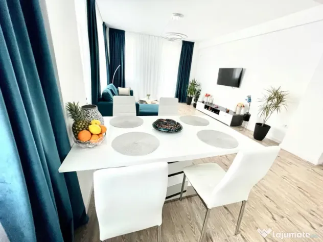 Apartament 2 camere de vânzare în Mamaia Nord, mobilat și