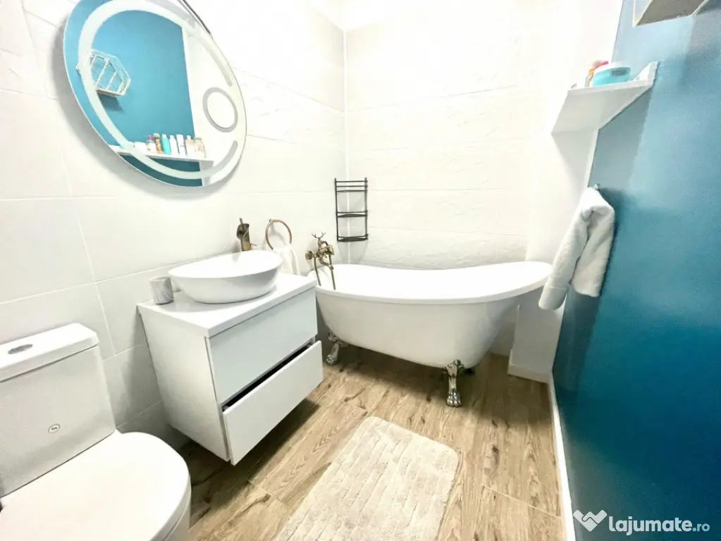 Apartament 2 camere de vânzare în Mamaia Nord, mobilat și