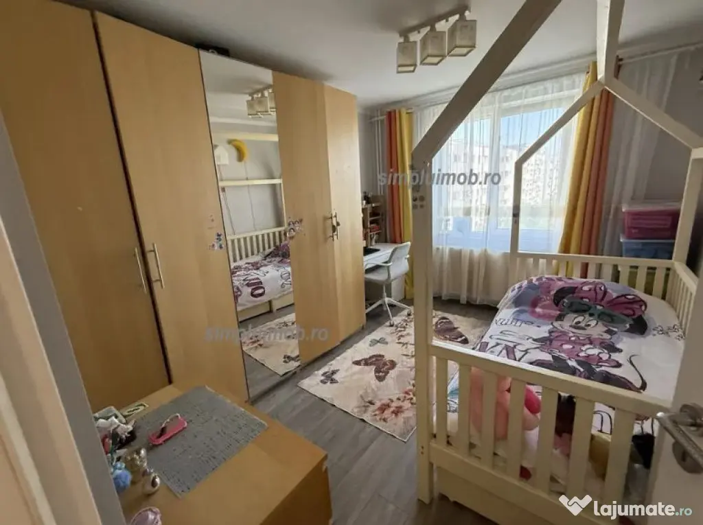 Apartament Spatios 4 Cam , 85m , Fizicienilor .