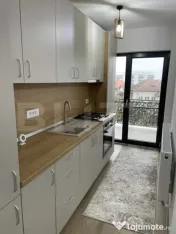 Apartament in bloc nou, zona cetate 