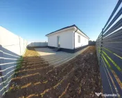 Single Parter+Pod, 3 camere, 2 bai-75 mp utili si 320 mp teren 