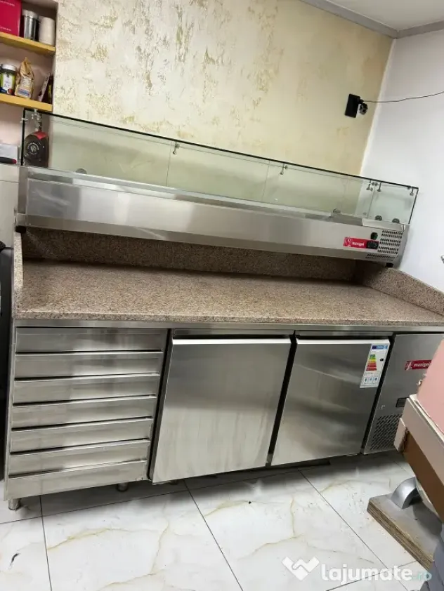 Vand masa pizza inox,blat granit + Vitrina frigorifica. Stare impecabila