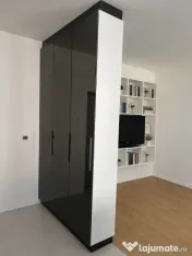 Dulap hol pe comandă, oglindă fumurie, spate PAL – 150 cm