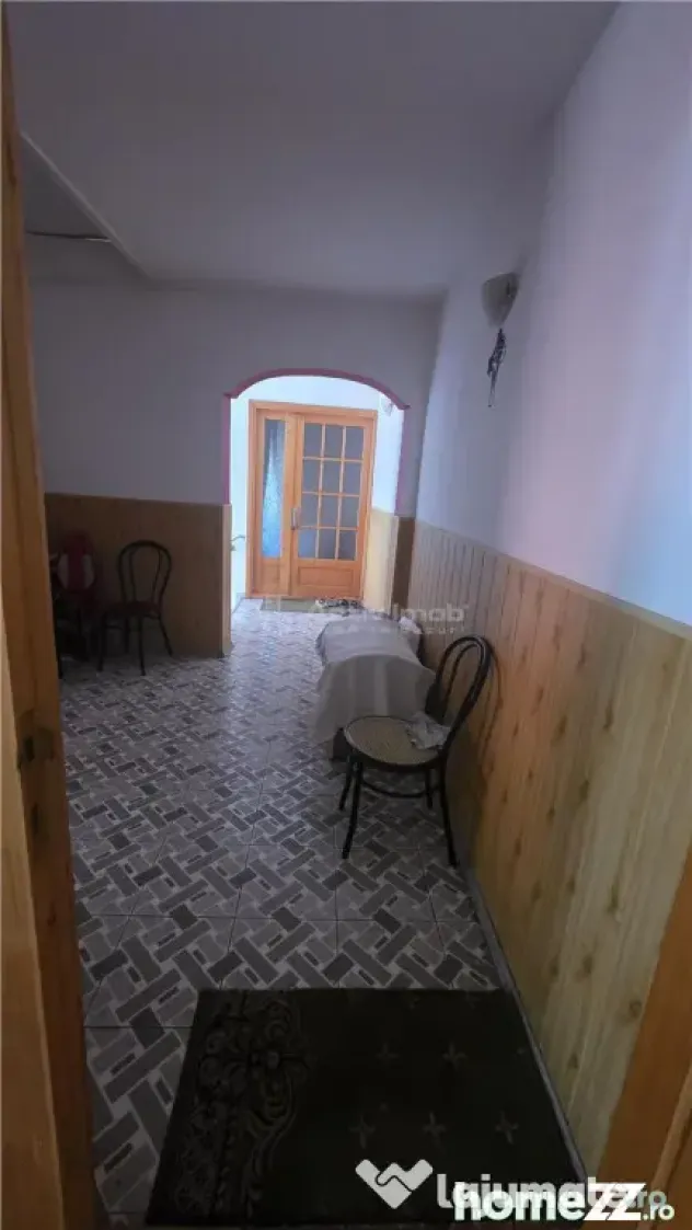 Casa P E, teren 568 mp - Valea Rosie