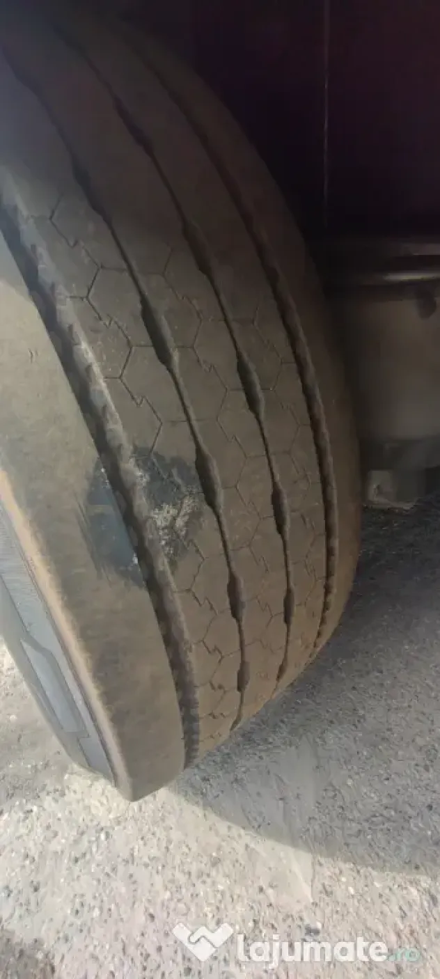 Casca de protecție Oxelo nouă pt.biciclete,role, trotinete, skateboard etc.