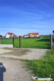 800mp teren intravilan, ingradit, cu facilitati, Bod, Brasov