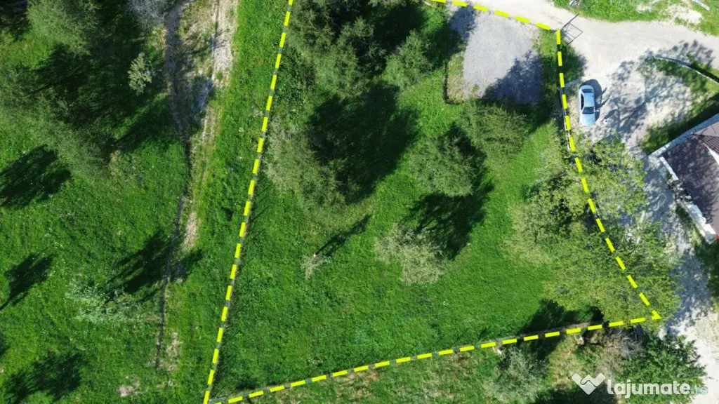 Teren Bran Sohodol , o zona de vis, o priveliste unica spre