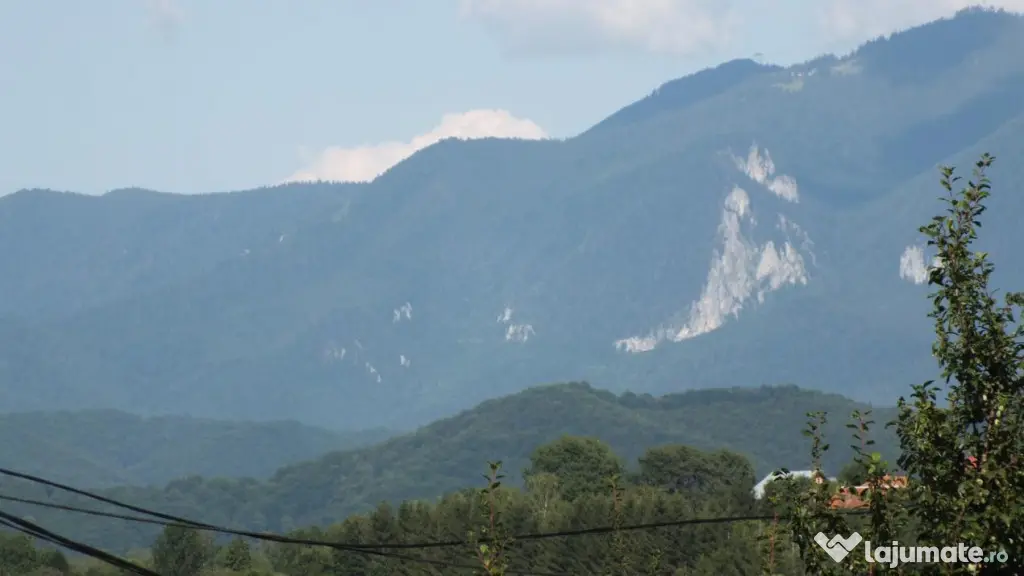 Teren Bran Sohodol , o zona de vis, o priveliste unica spre