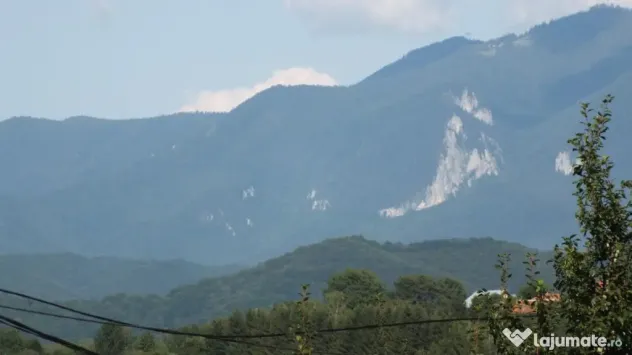 Teren Bran Sohodol , o zona de vis, o priveliste unica spre
