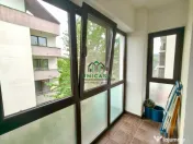 Apartament de inchiriat / 3 camere/ loc de parcare privat 