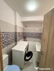APARTAMENT 3 CAMERE DECOMANDAT 