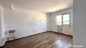 Complex comercial Hala si Birouri de l Ovidiu