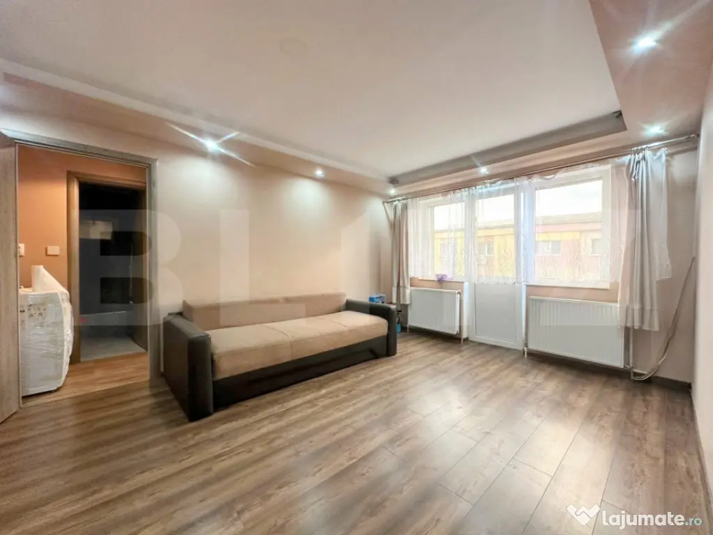 Apartament 2 camere, 40 mp | Renovare completă, instalații
