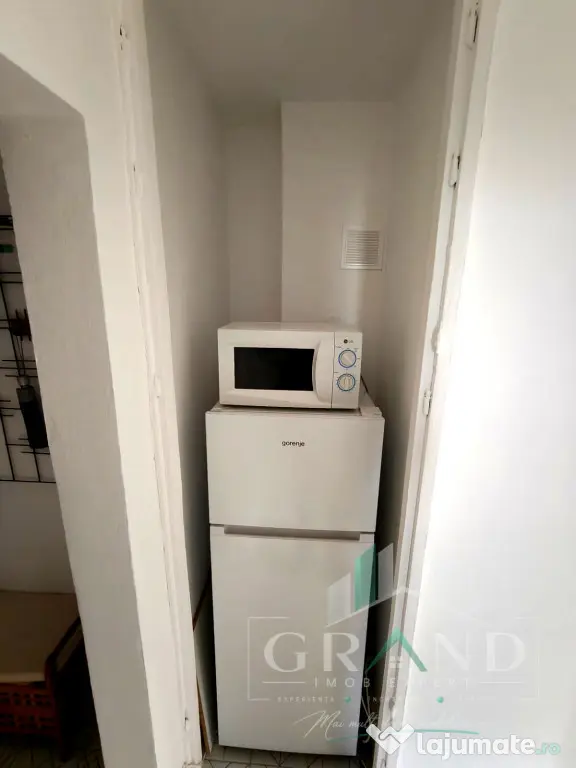 2 camere decomandate | Etaj 6/10 | Balcon | Centrală propri - Cluj-Napoca (Cluj)
