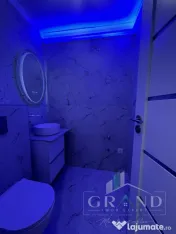 Apartament 3 camere de vanzare, 2 bai , Zorilor 