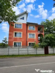 Casă de vânzare – o proprietate cu un potențial excelen 