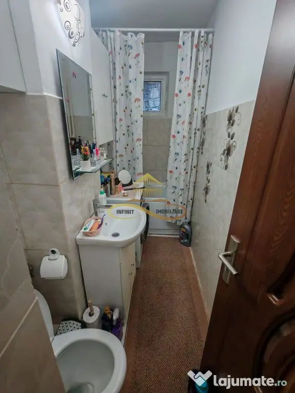 Apartament de vanzare Etaj-1