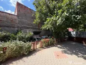 Spațiu, curte și intimitate: casă pe 1.300 mp în zona R? 