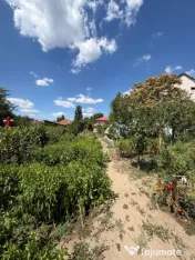 Spațiu, curte și intimitate: casă pe 1.300 mp în zona R? 