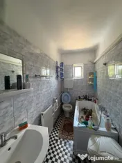Spațiu, curte și intimitate: casă pe 1.300 mp în zona R? 
