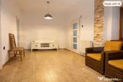 Casă superbă 4 camere ideală pentru birouri, cabinete, se