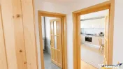 Casa cu 6 camere, 600 mp teren, pomi fructiferi, toate utili 