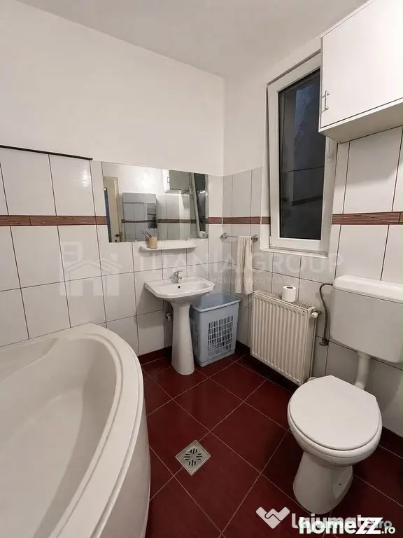 Apartament 3 camere, curte comună, Centrul Istoric Schei - Brasov (Brasov)