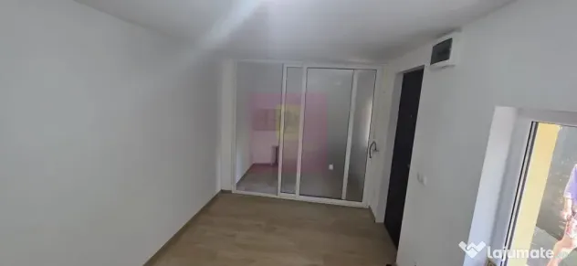 Casa cu 2 camere de vanzare in Campina
