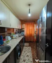Apartament 3 camere, 67 mp, decomandat — Târgoviște, zon 