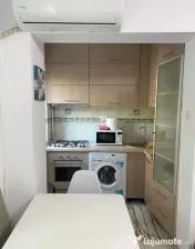 Ap 2 camere SD Zona Cantemir-Podu Ros 