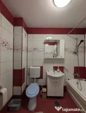 Apartament 2 camere, 40mp, mobilat, parcare, zona Florilor 