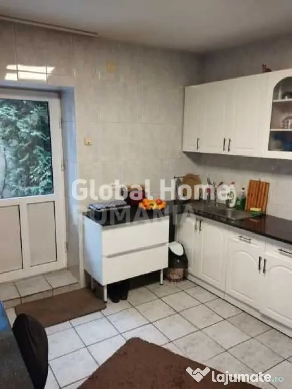 Imobil doua corpuri P+2+pod si P+1 | zona Splaiul Unirii |