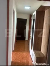 Apartament cu 2 camere, decomandat, etaj intermediar, zona B