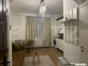 Garsonieră complet renovată în 2023 – zona UMF / Spita 