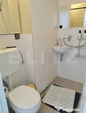 Garsoniera renovata, vedere panoramică spre stadion / aface 